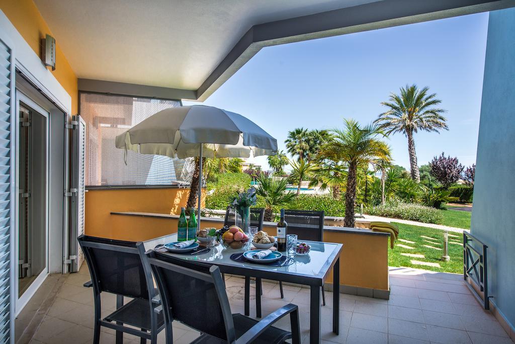Aparthotel Foz Da Ria Odiáxere Camera foto