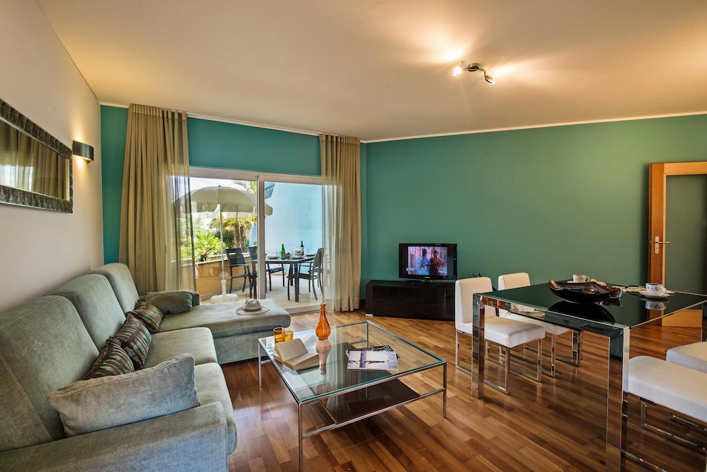 Aparthotel Foz Da Ria Odiáxere Camera foto