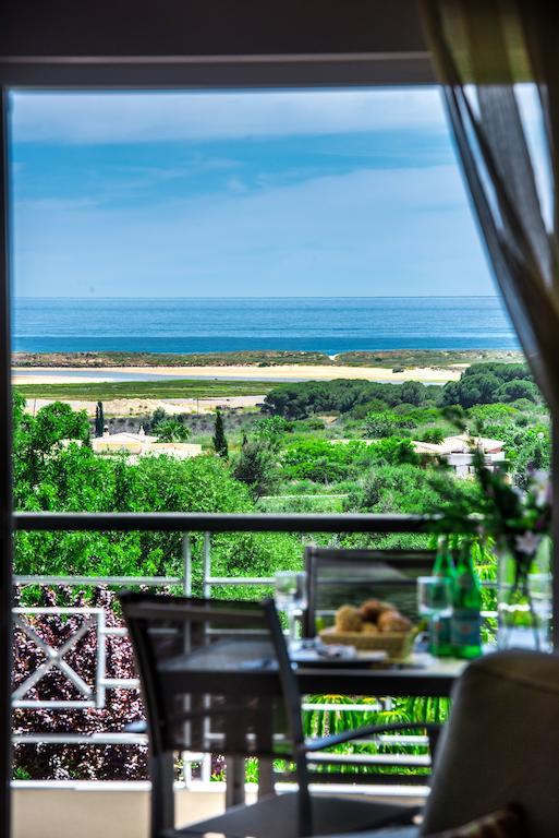 Aparthotel Foz Da Ria Odiáxere Esterno foto