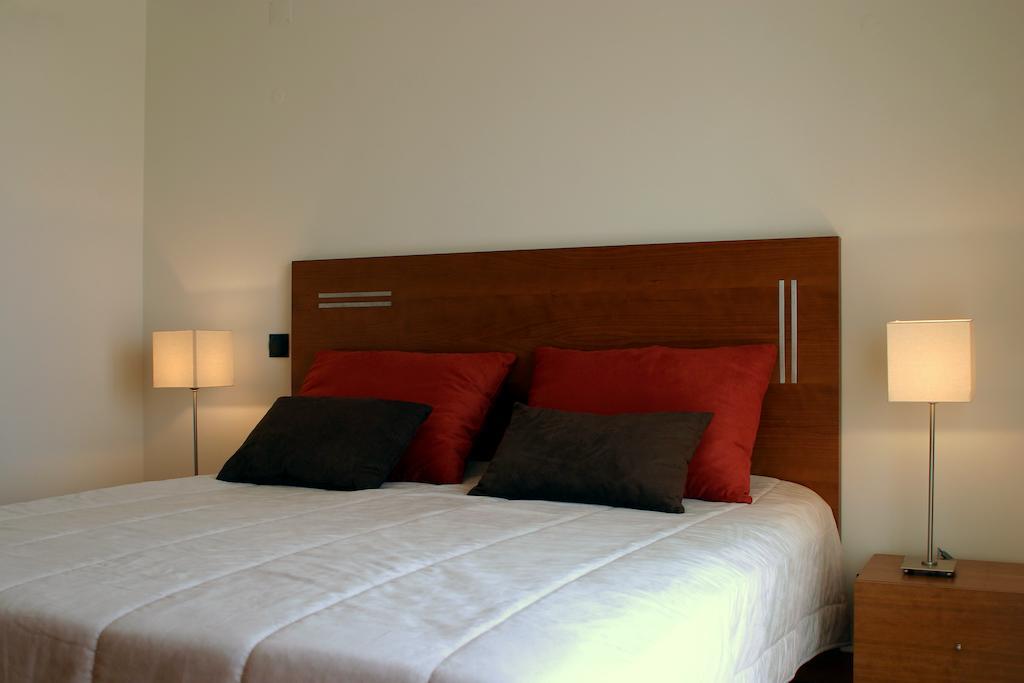 Aparthotel Foz Da Ria Odiáxere Esterno foto